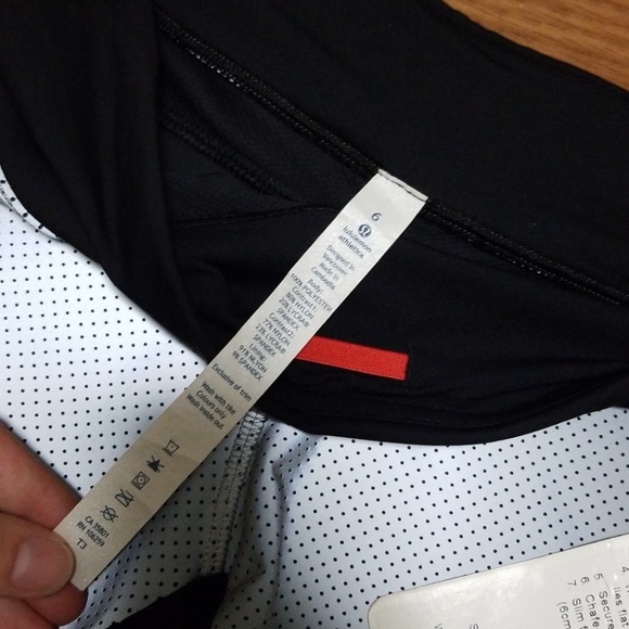 New Rare Lululemon Shorts - Picture 7 of 8